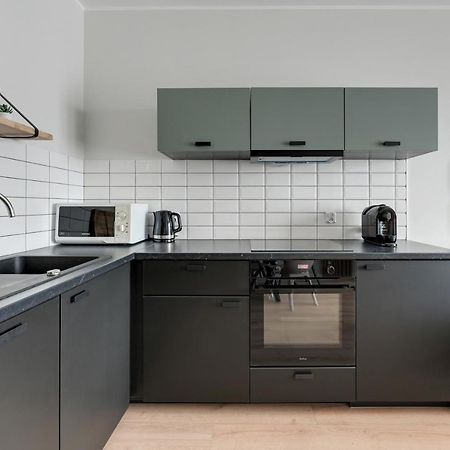 Apartament Walowa Stara Stocznia Гданьск Экстерьер фото